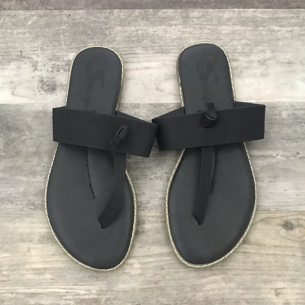 Black sandals